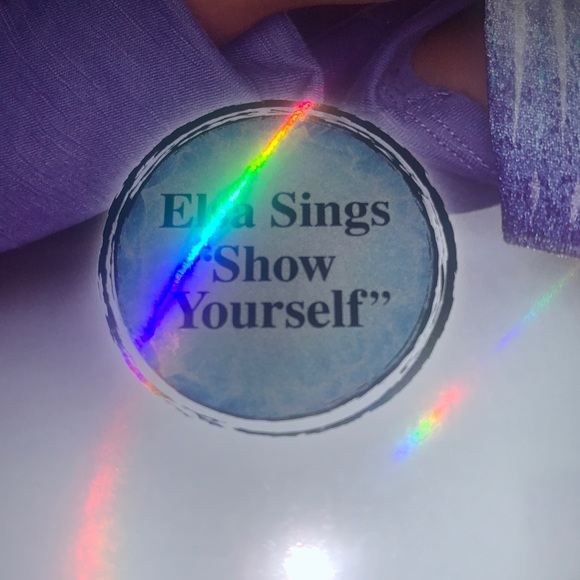 Disney Frozen II Magic in Motion Elsa Doll Sings Show Yourself New - Picture 10 of 10